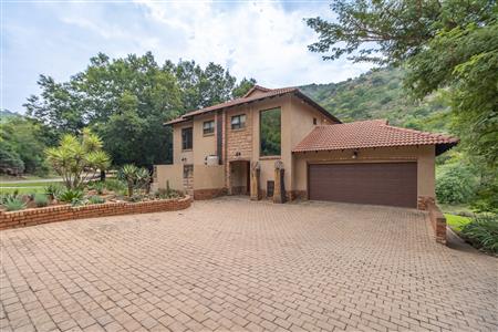 House For Sale in Heidelberg Kloof Estate, Heidelberg, Gauteng - M126700
