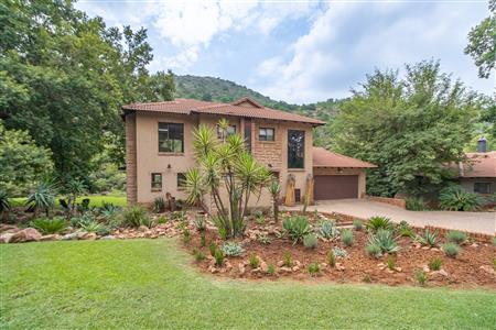 House For Sale in Heidelberg Kloof Estate, Heidelberg, Gauteng - M126700