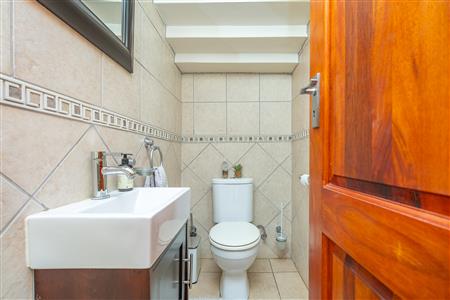 House For Sale in Heidelberg Kloof Estate, Heidelberg, Gauteng - M126700