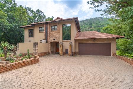 House For Sale in Heidelberg Kloof Estate, Heidelberg, Gauteng - M126700