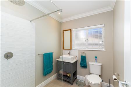 House For Sale in Whale Rock, Plettenberg Bay, Western Cape - M126688