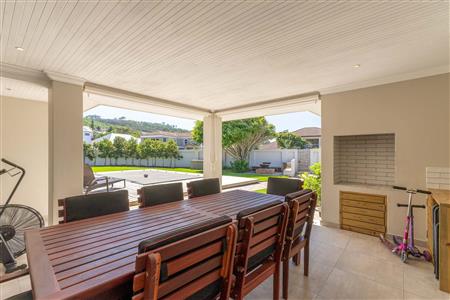 House For Sale in Whale Rock, Plettenberg Bay, Western Cape - M126688