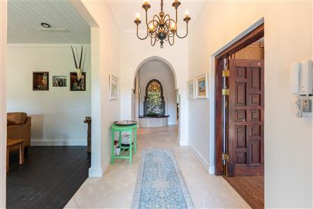 House For Sale in Hoog En Droog, Paarl, Western Cape - M126701