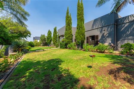 House For Sale in Hoog En Droog, Paarl, Western Cape - M126701