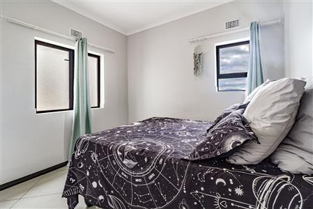 False - Apartment For Sale in Buh Rein Estate, Kraaifontein, Western Cape - M126702