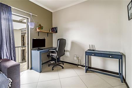 False - Apartment For Sale in Buh Rein Estate, Kraaifontein, Western Cape - M126702