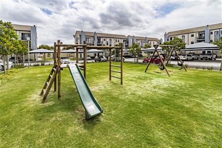 False - Apartment For Sale in Buh Rein Estate, Kraaifontein, Western Cape - M126702