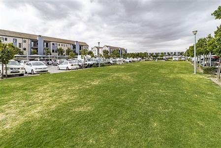 False - Apartment For Sale in Buh Rein Estate, Kraaifontein, Western Cape - M126702