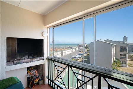 False - Apartment For Sale in Greenways Golf Estate, Strand, Western Cape - M126704