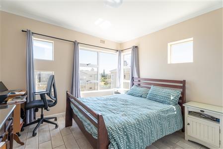 False - Apartment For Sale in Greenways Golf Estate, Strand, Western Cape - M126704