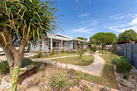 House For Sale in West Bank, Oudtshoorn, Western Cape - M126706