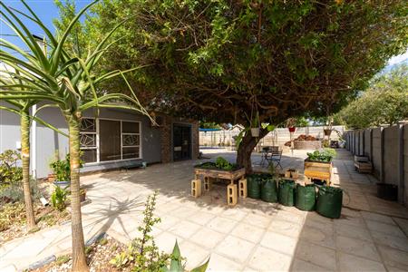 House For Sale in West Bank, Oudtshoorn, Western Cape - M126706