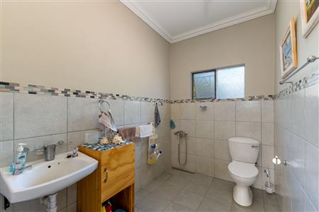 House For Sale in West Bank, Oudtshoorn, Western Cape - M126706