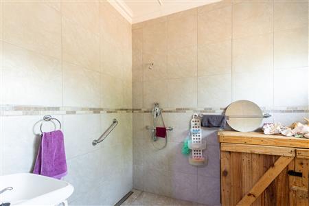 House For Sale in West Bank, Oudtshoorn, Western Cape - M126706
