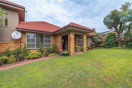 False - House For Sale in Jordaan Park, Heidelberg, Gauteng - M126703