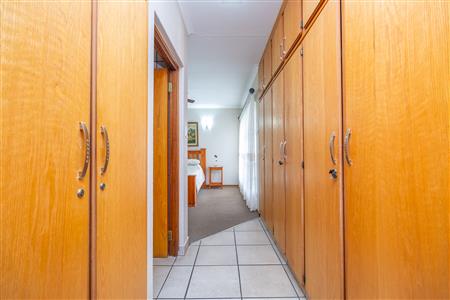 False - House For Sale in Jordaan Park, Heidelberg, Gauteng - M126703