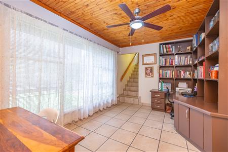 False - House For Sale in Jordaan Park, Heidelberg, Gauteng - M126703