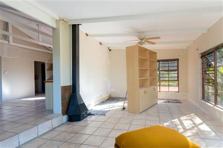 Farm For Sale in Riversdale, Western Cape - M126708