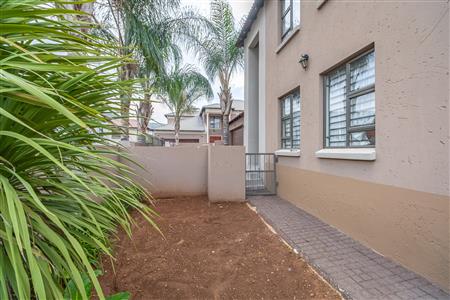 House For Sale in Homes Haven, Krugersdorp, Gauteng - M126718