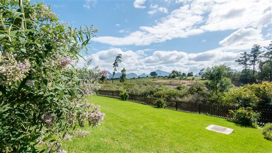 House For Sale in Kraaibosch, George, Western Cape - M126733