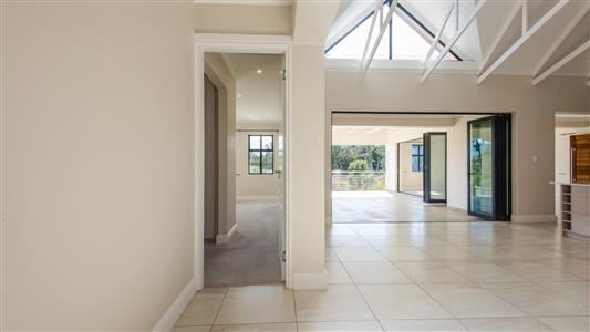 House For Sale in Kraaibosch, George, Western Cape - M126733