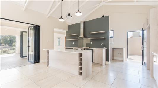 House For Sale in Kraaibosch, George, Western Cape - M126733