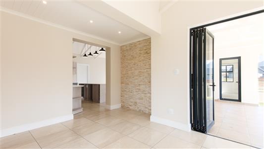 House For Sale in Kraaibosch, George, Western Cape - M126733
