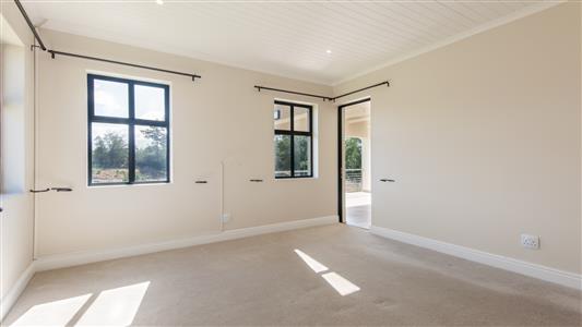 House For Sale in Kraaibosch, George, Western Cape - M126733