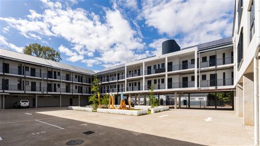 False - Apartment For Sale in Paarl South, Paarl, Western Cape - M126726