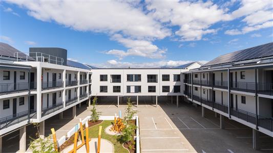False - Apartment For Sale in Paarl South, Paarl, Western Cape - M126726