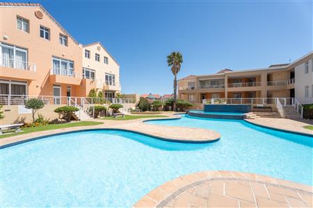 False - Apartment Unavailable in Harbour Island, Gordons Bay, Western Cape - M126734