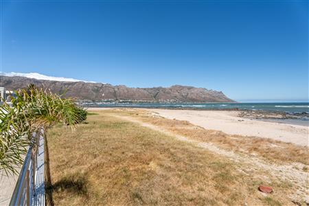 False - House For Sale in Cayman Beach, Gordons Bay, Western Cape - M126743