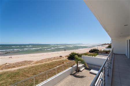 False - House For Sale in Cayman Beach, Gordons Bay, Western Cape - M126743