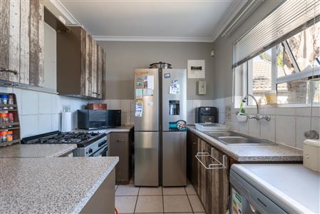 False - House For Sale in Protea Village, Brackenfell, Western Cape - M126738