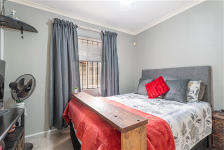 False - House For Sale in Protea Village, Brackenfell, Western Cape - M126738