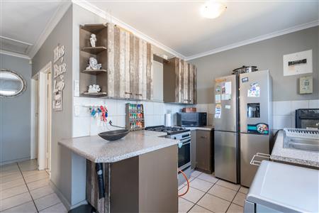 False - House For Sale in Protea Village, Brackenfell, Western Cape - M126738