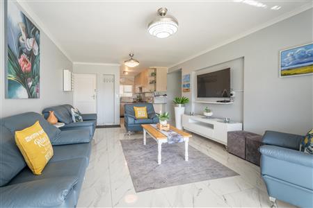 False - Apartment Unavailable in Greenways Golf Estate, Strand, Western Cape - M126740