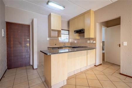 False - Apartment for sale in Lonehill, Sandton - M126755