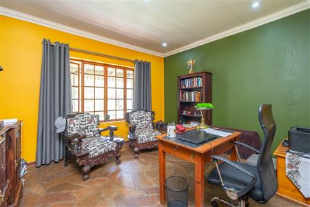 False - House For Sale in Heidelberg Central, Heidelberg, Gauteng - M126744
