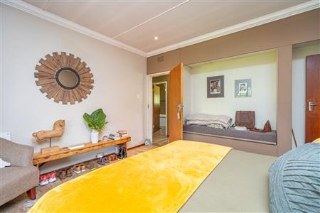 False - House For Sale in Heidelberg Central, Heidelberg, Gauteng - M126744