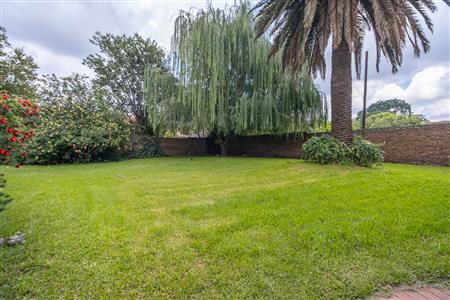 False - House For Sale in Heidelberg Central, Heidelberg, Gauteng - M126744