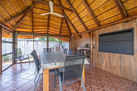 False - House For Sale in Heidelberg Central, Heidelberg, Gauteng - M126763