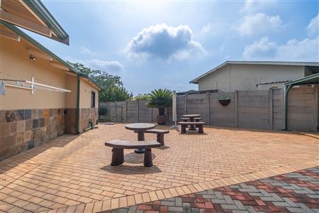 False - House For Sale in Heidelberg Central, Heidelberg, Gauteng - M126763