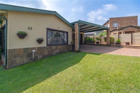False - House For Sale in Heidelberg Central, Heidelberg, Gauteng - M126763