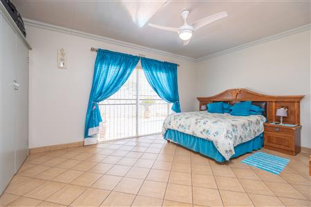False - House For Sale in Heidelberg Central, Heidelberg, Gauteng - M126763