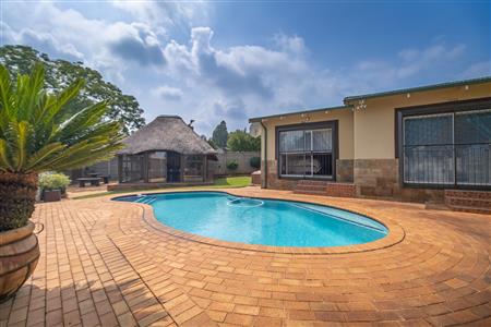 False - House For Sale in Heidelberg Central, Heidelberg, Gauteng - M126763