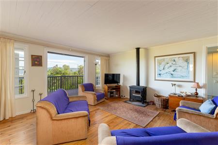False - House Unavailable in Old Place, Knysna, Western Cape - M126762