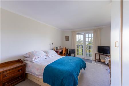False - House Unavailable in Old Place, Knysna, Western Cape - M126762