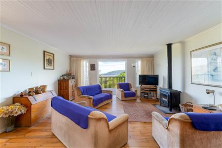 False - House Unavailable in Old Place, Knysna, Western Cape - M126762