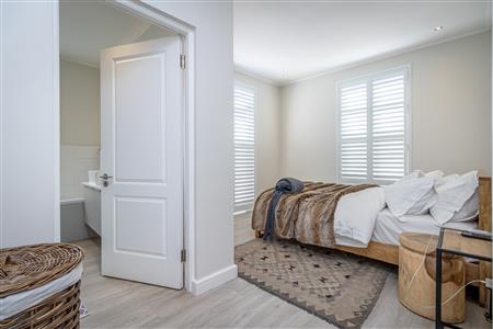False - Townhouse For Sale in Bryanston, Sandton, Gauteng - M123895
